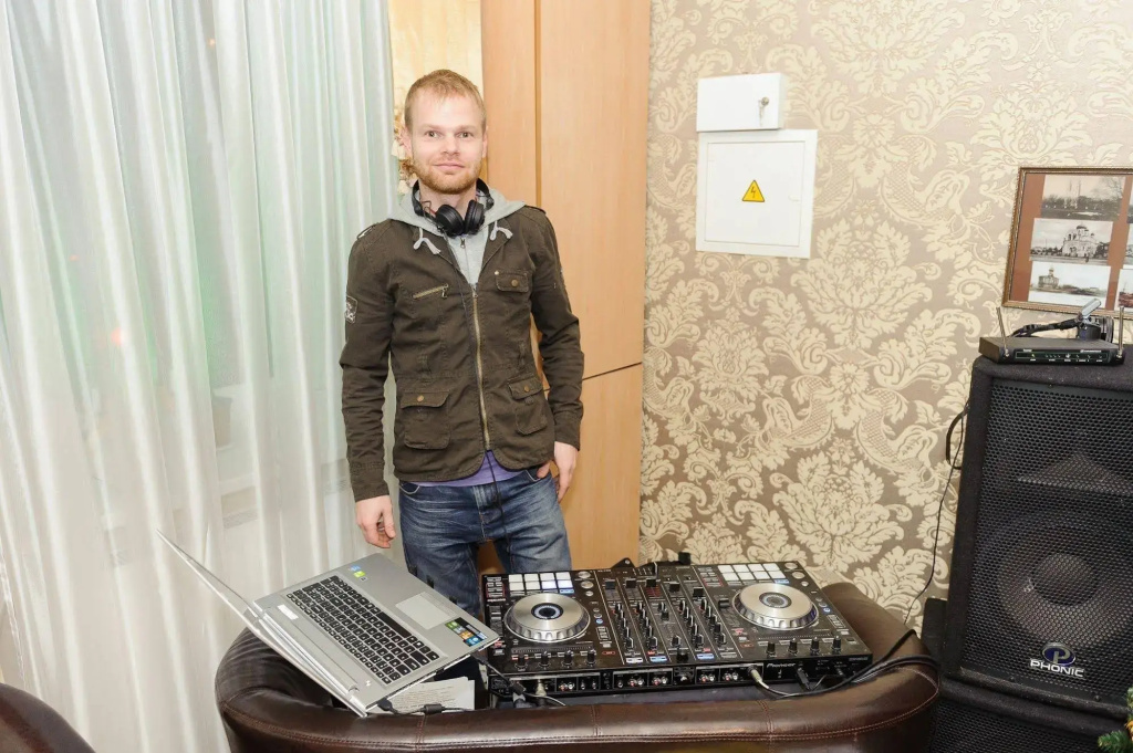 Biplan Hotel