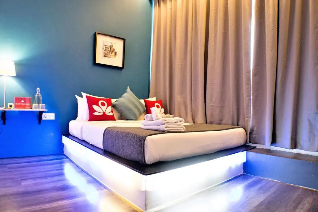 ZEN Rooms Eden Parade