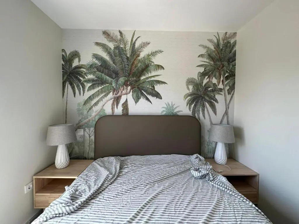 2 bed Penthouse with Sea View