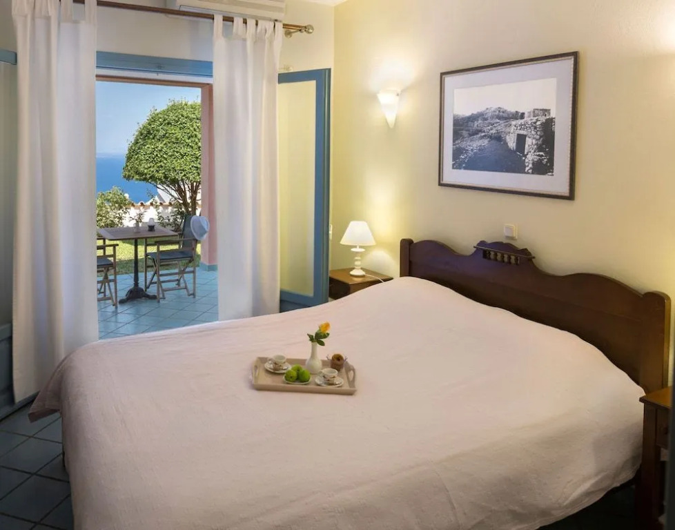 Mira Resort