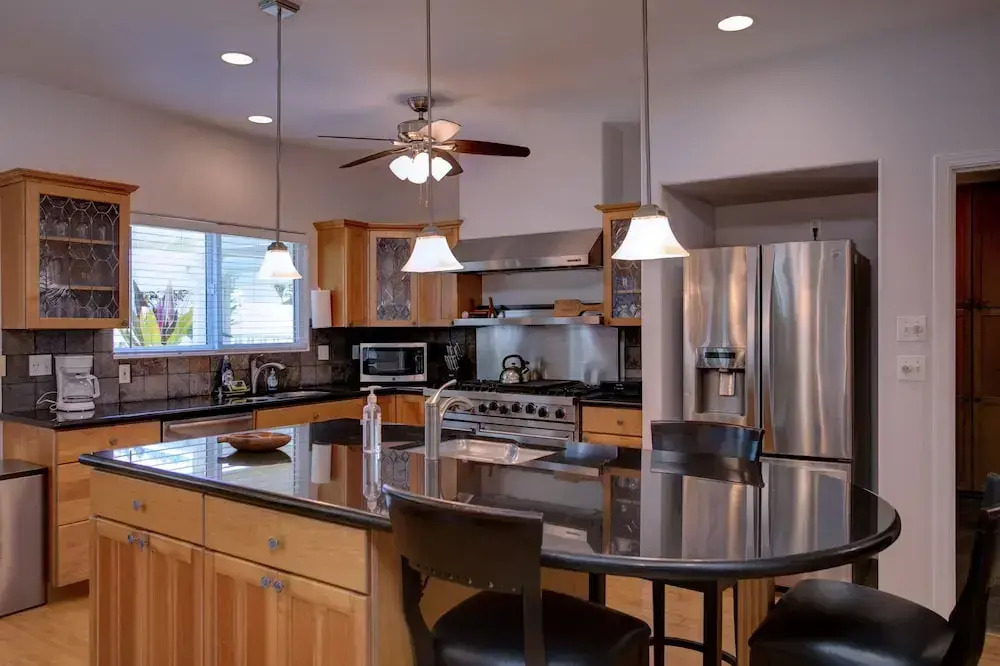 Grand Melemele 3 Bedroom Home by RedAwning