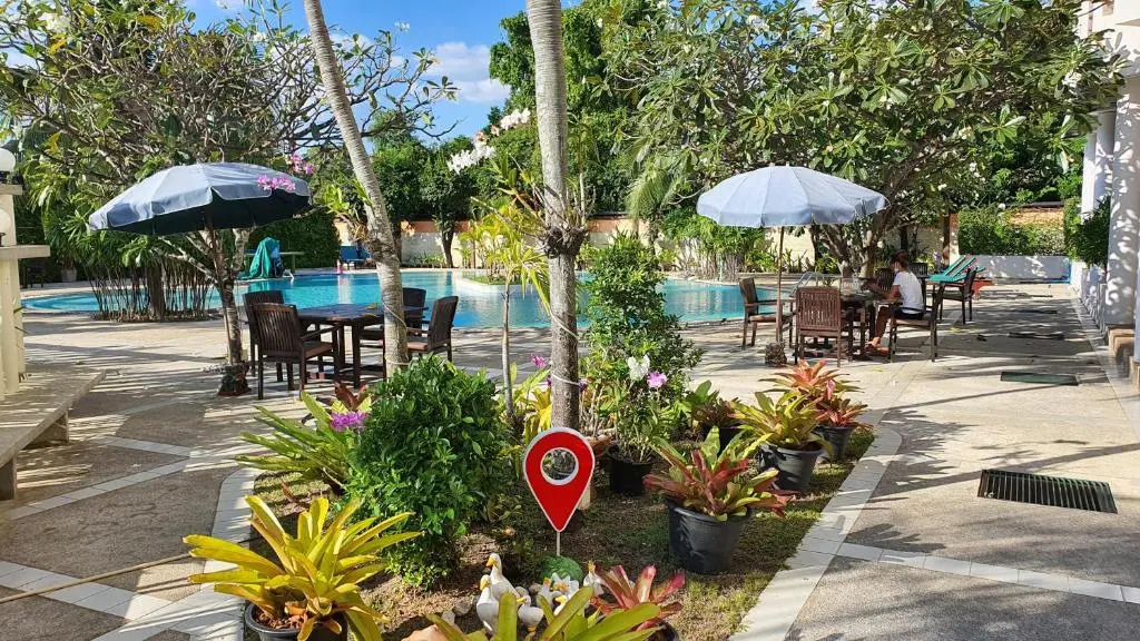 SEA SAND SUN CONDOMINIUM RAYONG Double Superior Condo with seaview