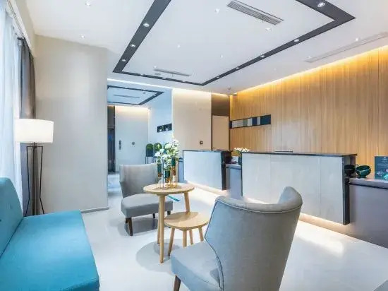 Homeinn Business Hotel (Wuhu Fantawild Adventure Development Zone)
