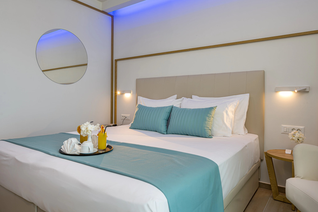 Mirage Bleu Hotel