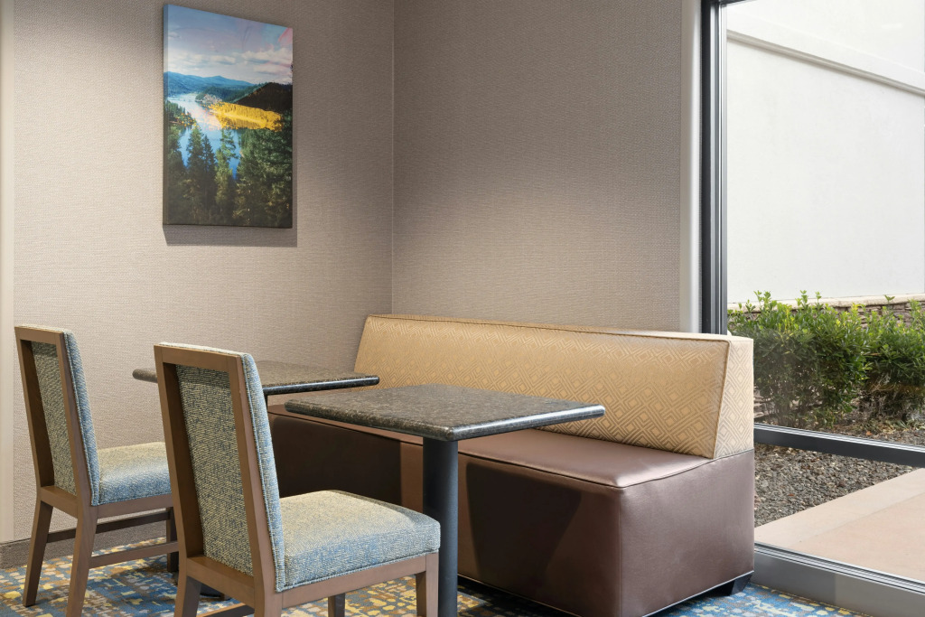 Hampton Inn & Suites Boise-Meridian