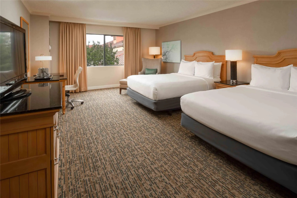 DoubleTree by Hilton Sonoma Wine Country