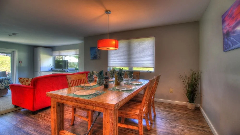 Kcis 532 - Summer Suite! Modern, Pool, 2rm, 2ba, Mtn Bike