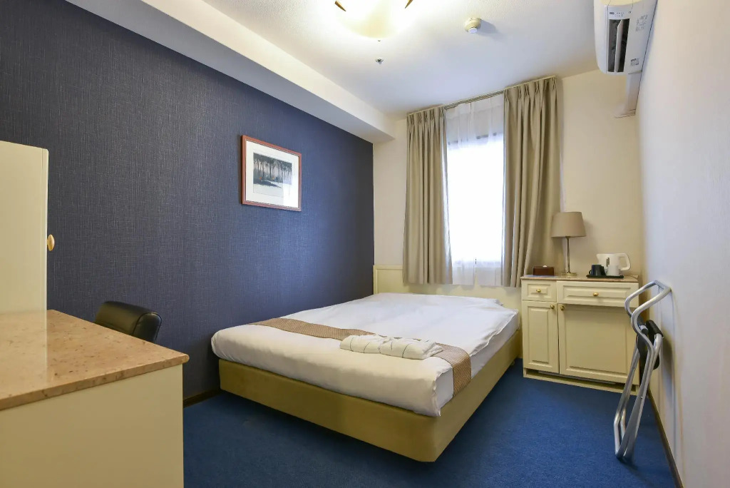 New Osaka Hotel Shinsaibashi