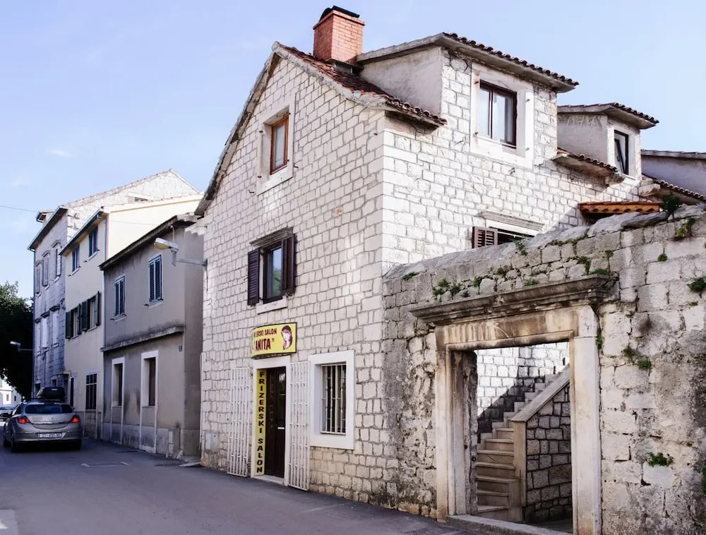 House Nevenka