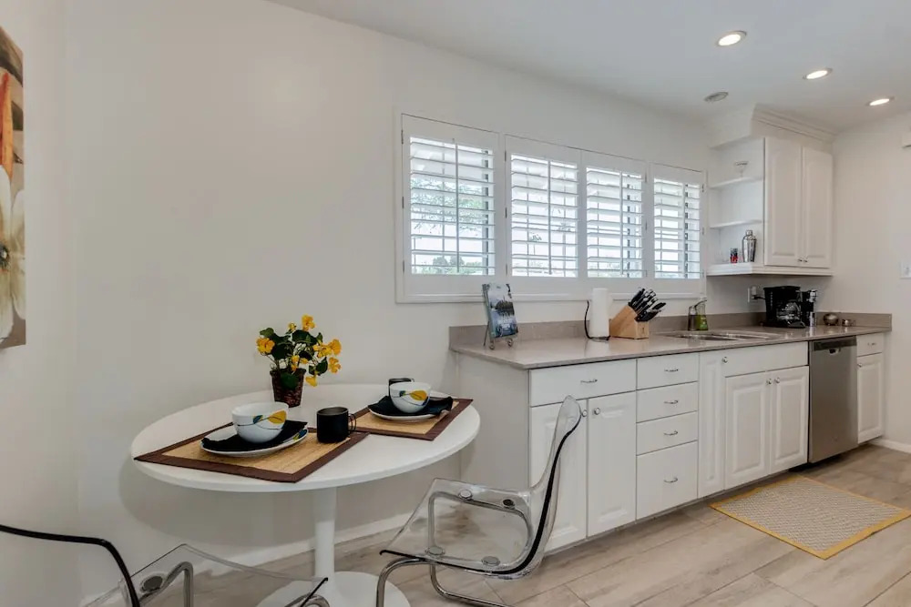 Hazelwood 2 Bedrooms 2 Bathrooms Home