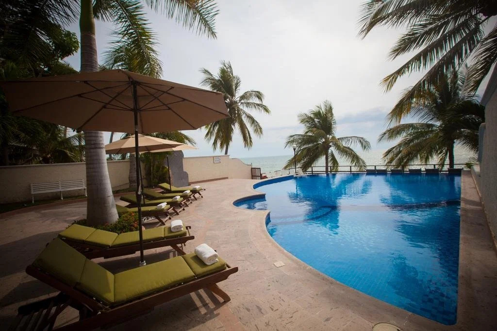Banderas Suites