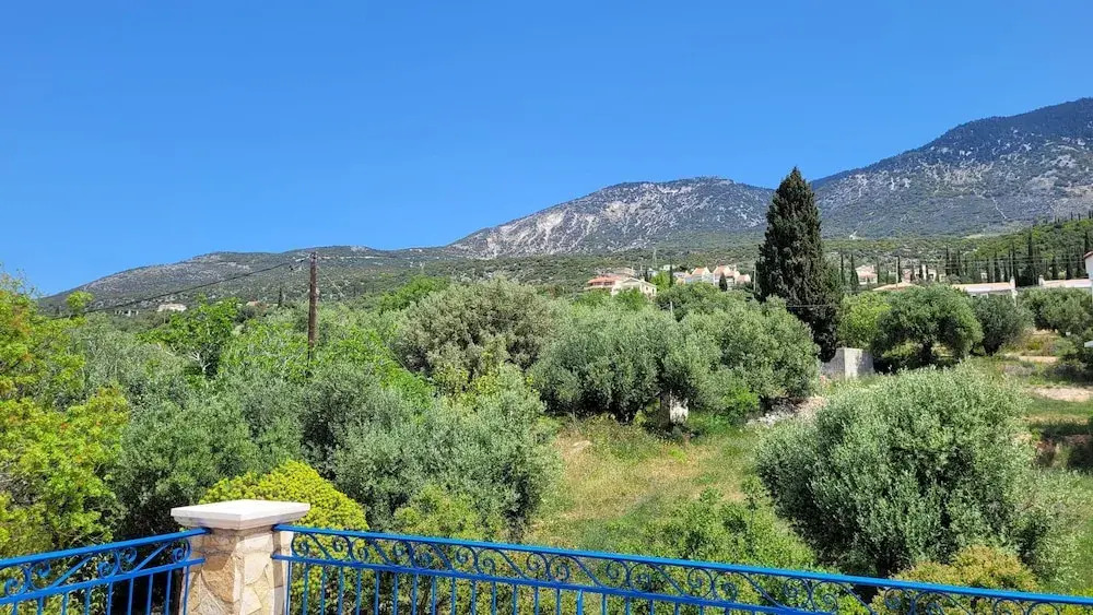Stone House in olive Grove - former Denis Stone Villa