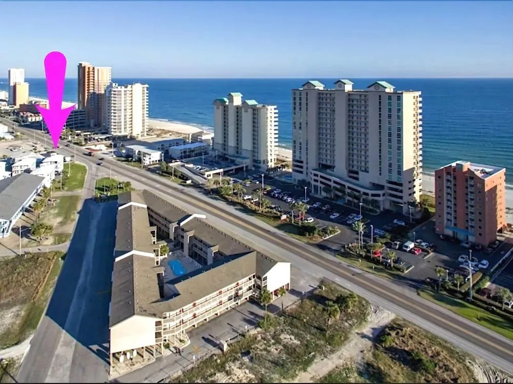 Spinnaker Pointe 1B by RedAwning
