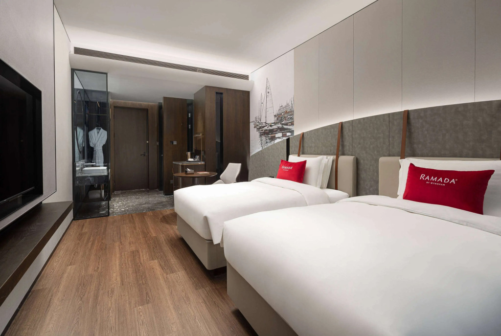 Ramada By Wyndham Qingdao Jiaodong International Airport