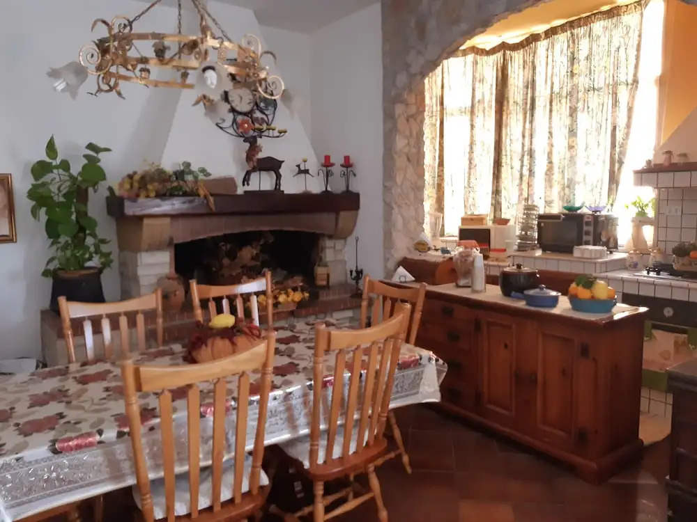B&B Moonaurora