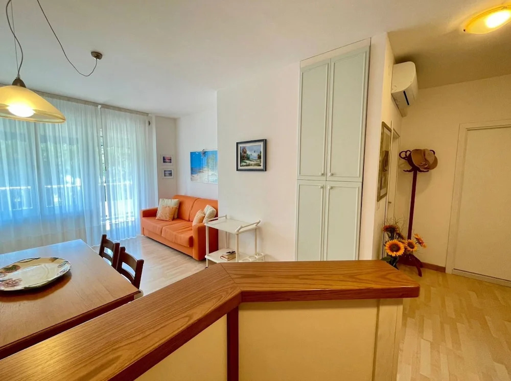 Beachfront Flat With a Stunning Terrace