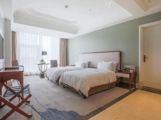 Galactic G-Luxe Hotel