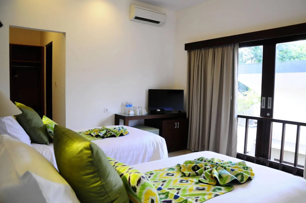 Puri Mesari Suites