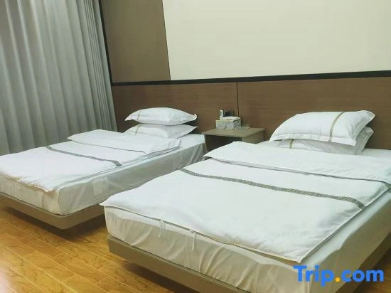 Xinyi Hotel