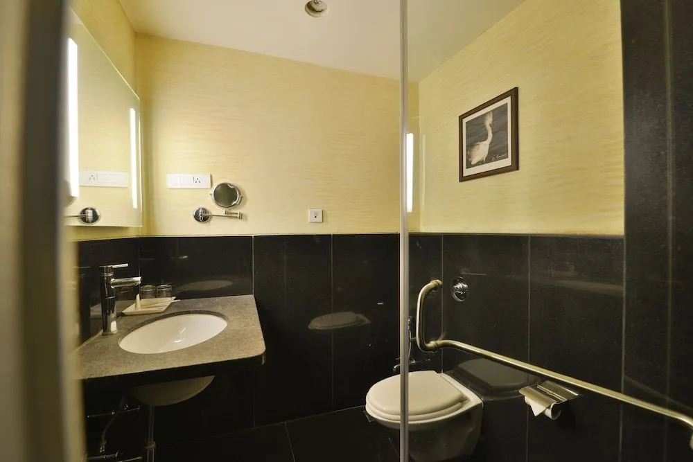 Hotel The Golden Oak Central by Citrus Prime