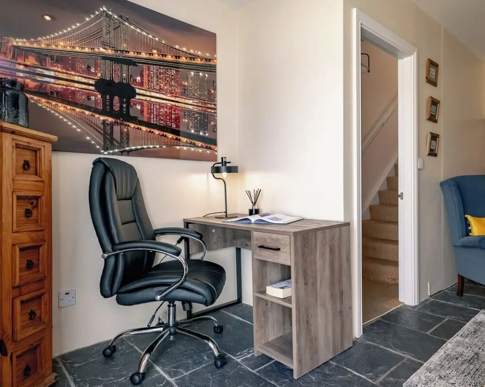 3 Bedroom pet Friendly Home in the Heart of Kenmare Town
