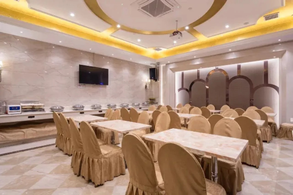 Vienna Hotel (Shenzhen Buji Metro Station)