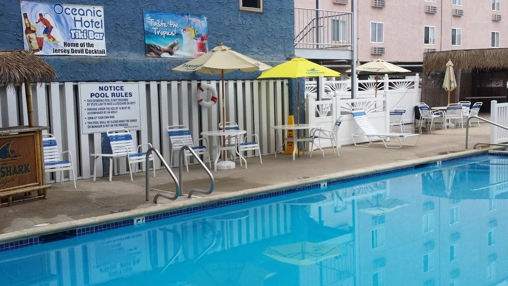 Oceanic Hotel