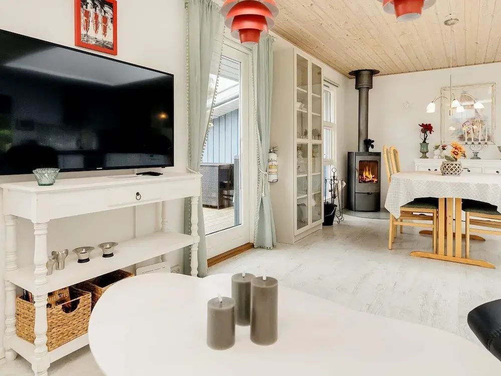 6 person holiday home in Rødby-By Traum