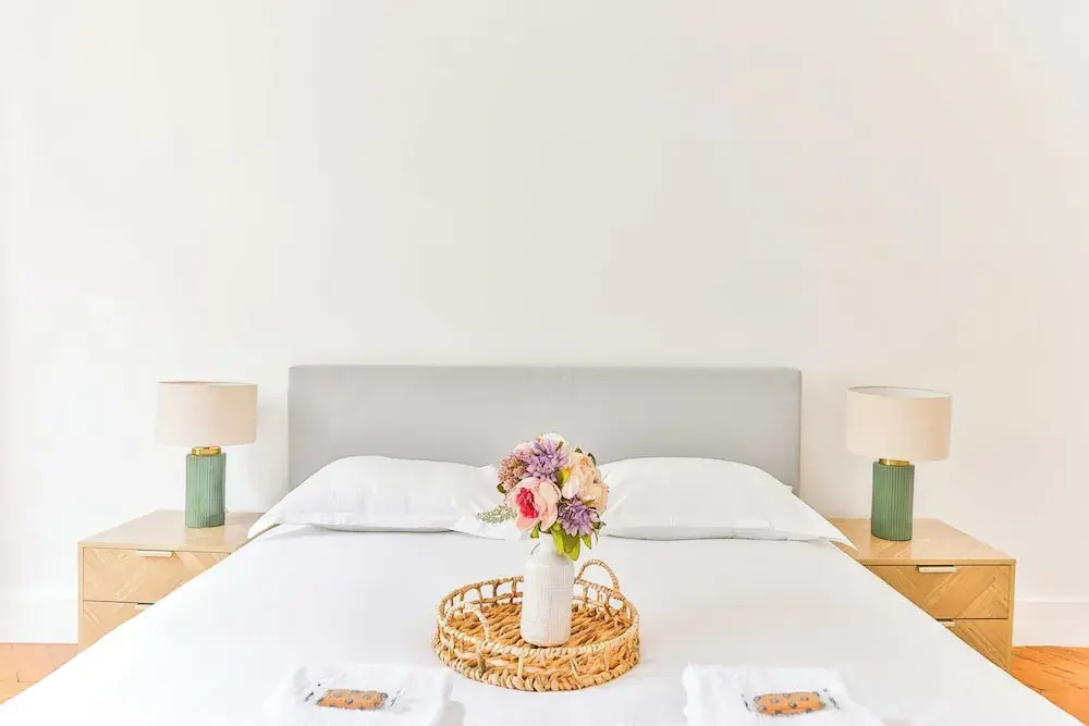 2bdr / 4P Apartment Montmartre/moulin Rouge