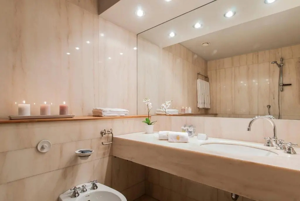 Milan Royal Suites - Centro Duomo