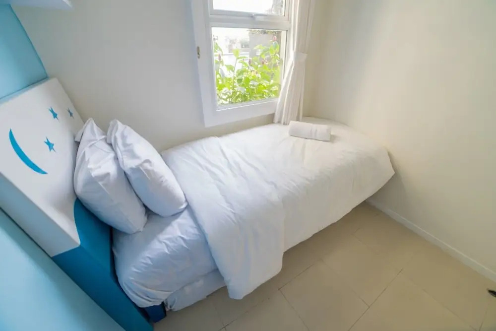 Cozy Apartment at Parahyangan Residence with Direct Access to Swimming Pool