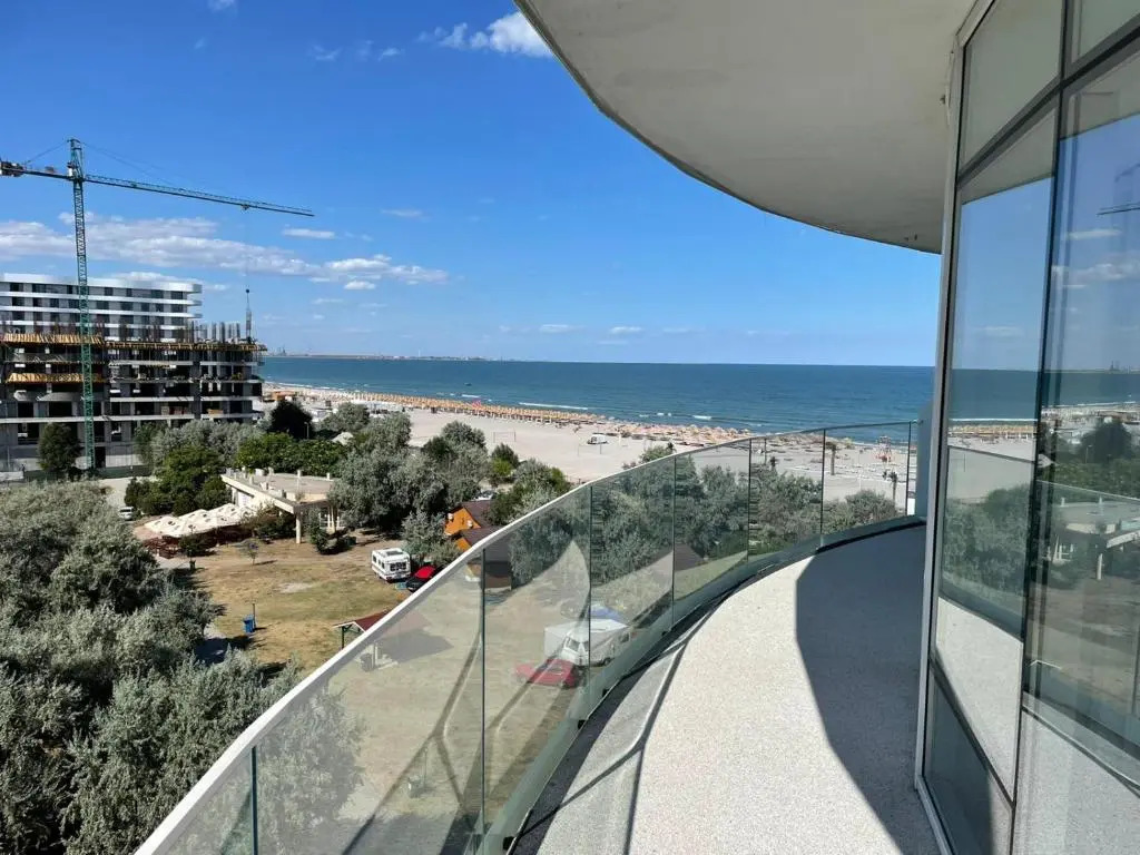 White Tower Apartament Privat Mamaia 504