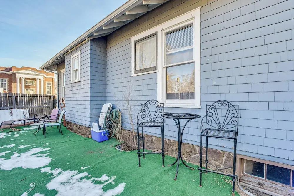 < 1 Mi to Downtown! Old North End Studio w/ Patio