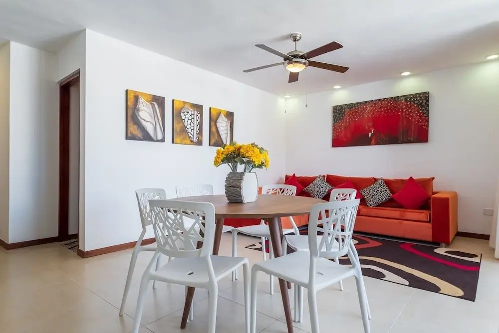 NL21 On 5th Av. 2 Bedroom Condo