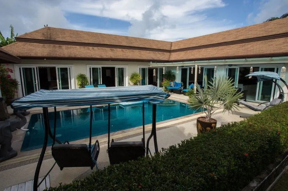 Cophi Villa 3 bd pool villa Nai harn