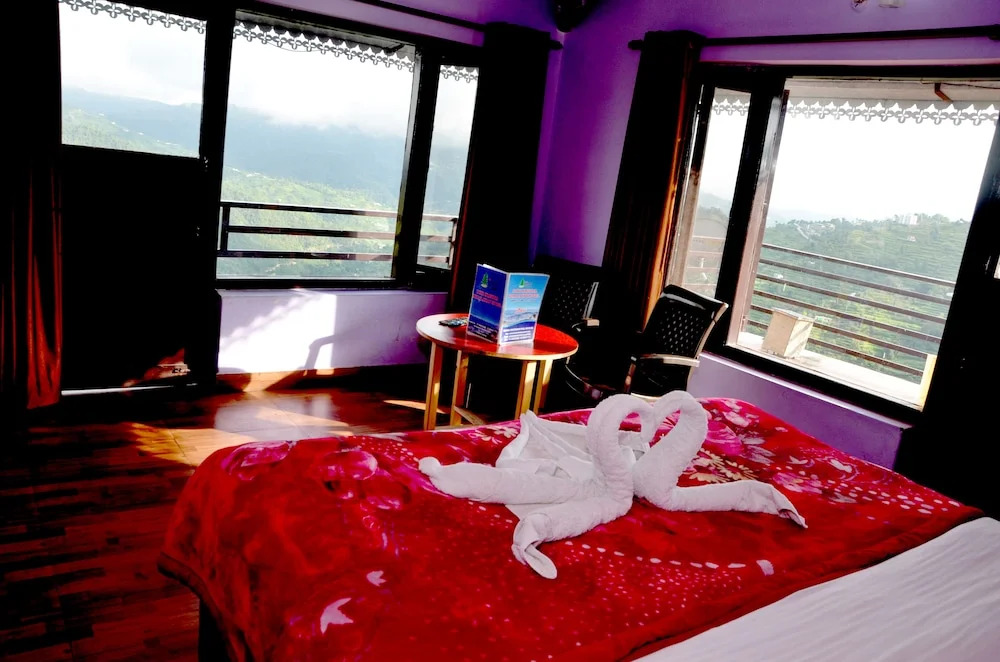 Lord Krishna Himalayan Hotel and Restaurant