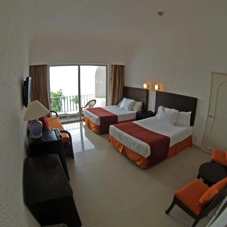 Sierra Mar All Inclusive at Tesoro