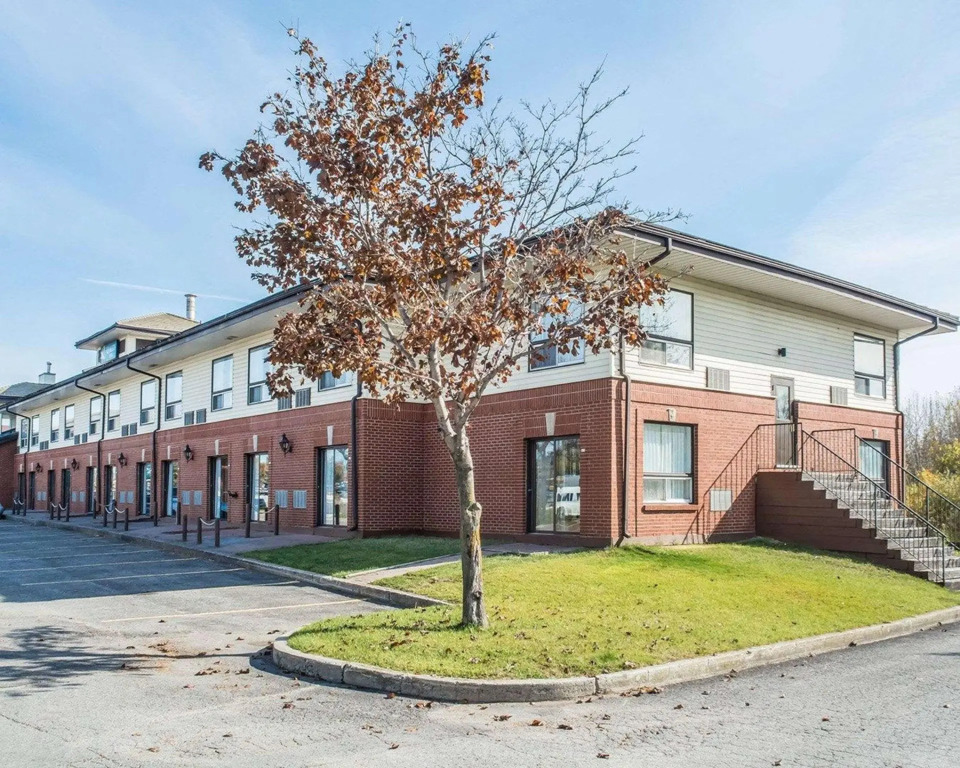 Days Inn by Wyndham Barrie