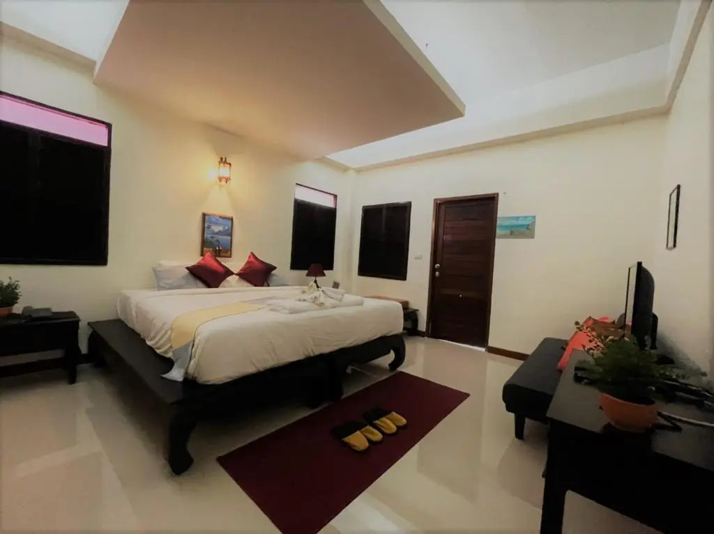 Rainforest Huahin Village Hotel