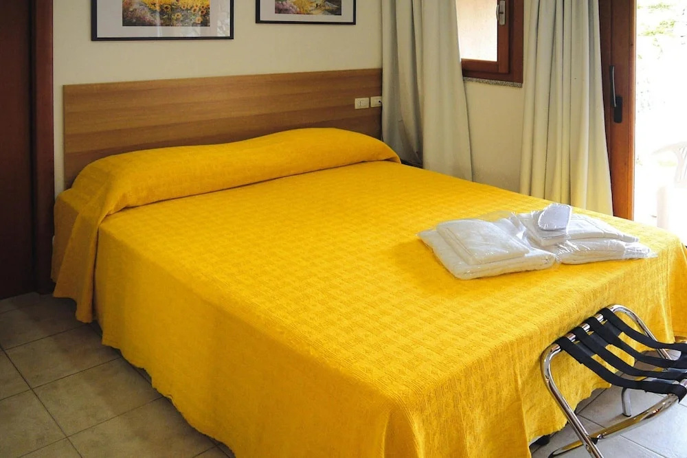 Apartment in Palau Near Surfing Paradise