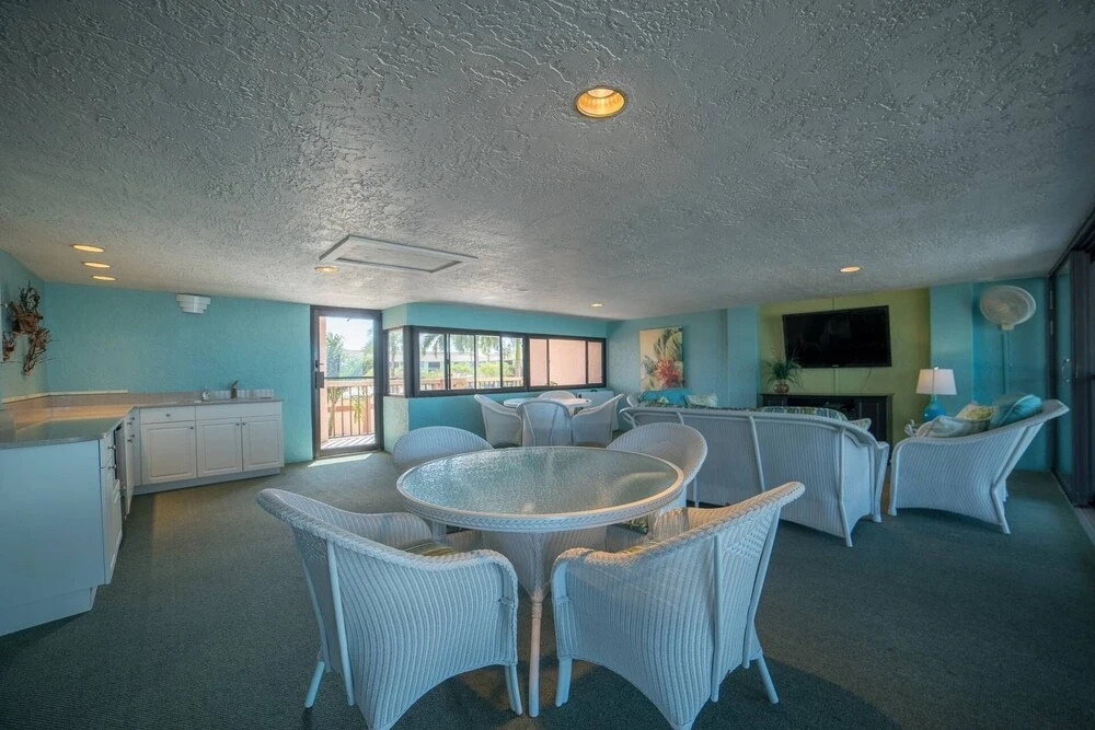 Shamron Beach Condo 507