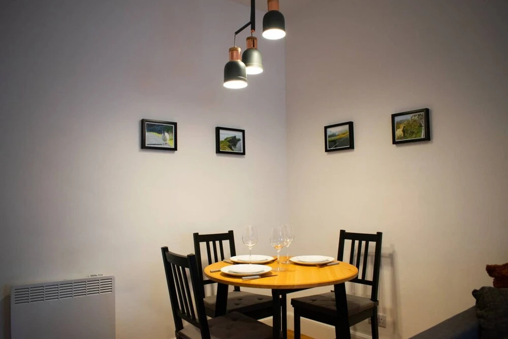 Authentic Homely 1 Bedroom Apartment on the Royal Mile