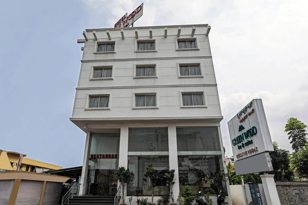 Itsy By Treebo - Greenwood Inn And Suites Near Mysore Palace