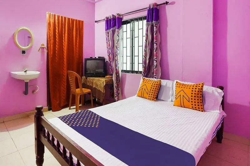 SPOT ON 66098 Rohini Residency