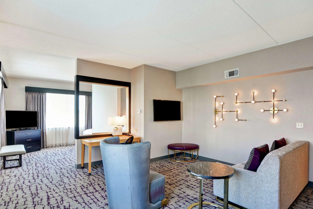 DoubleTree by Hilton Hotel Baton Rouge