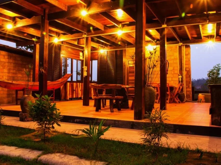 Bangplamo River View Resort