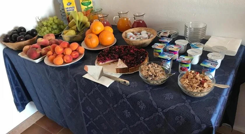 La Mimosa