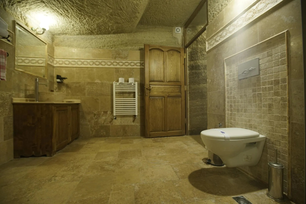 Chelebi Cave House
