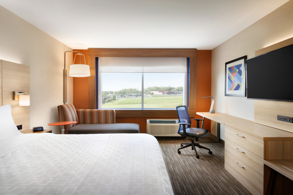 Holiday Inn Express & Suites - Painesville - Concord by IHG