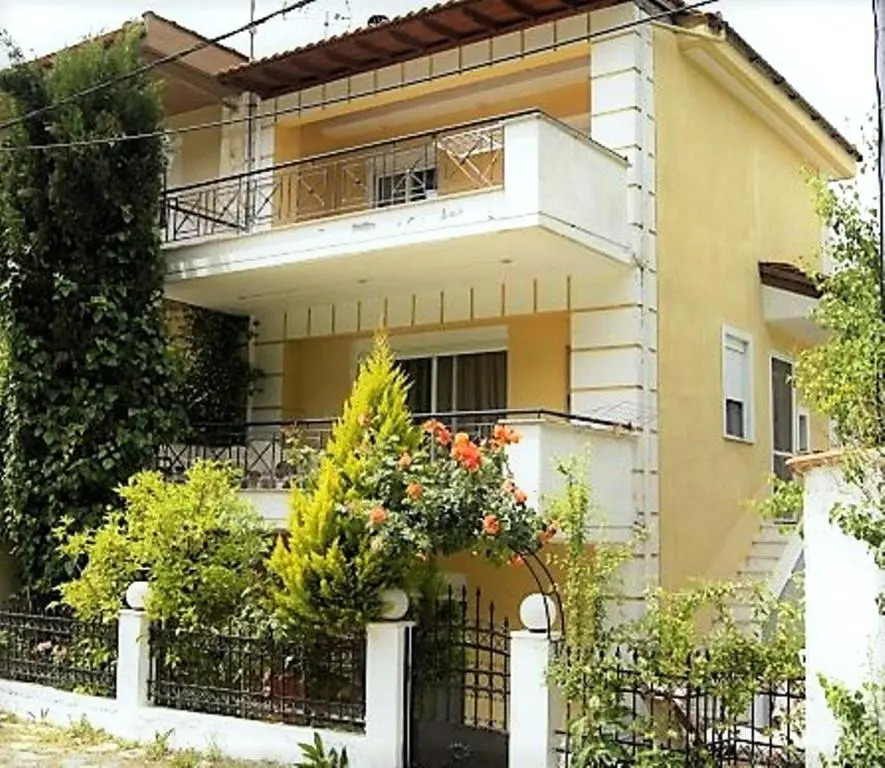 Little Paradise in Siviri